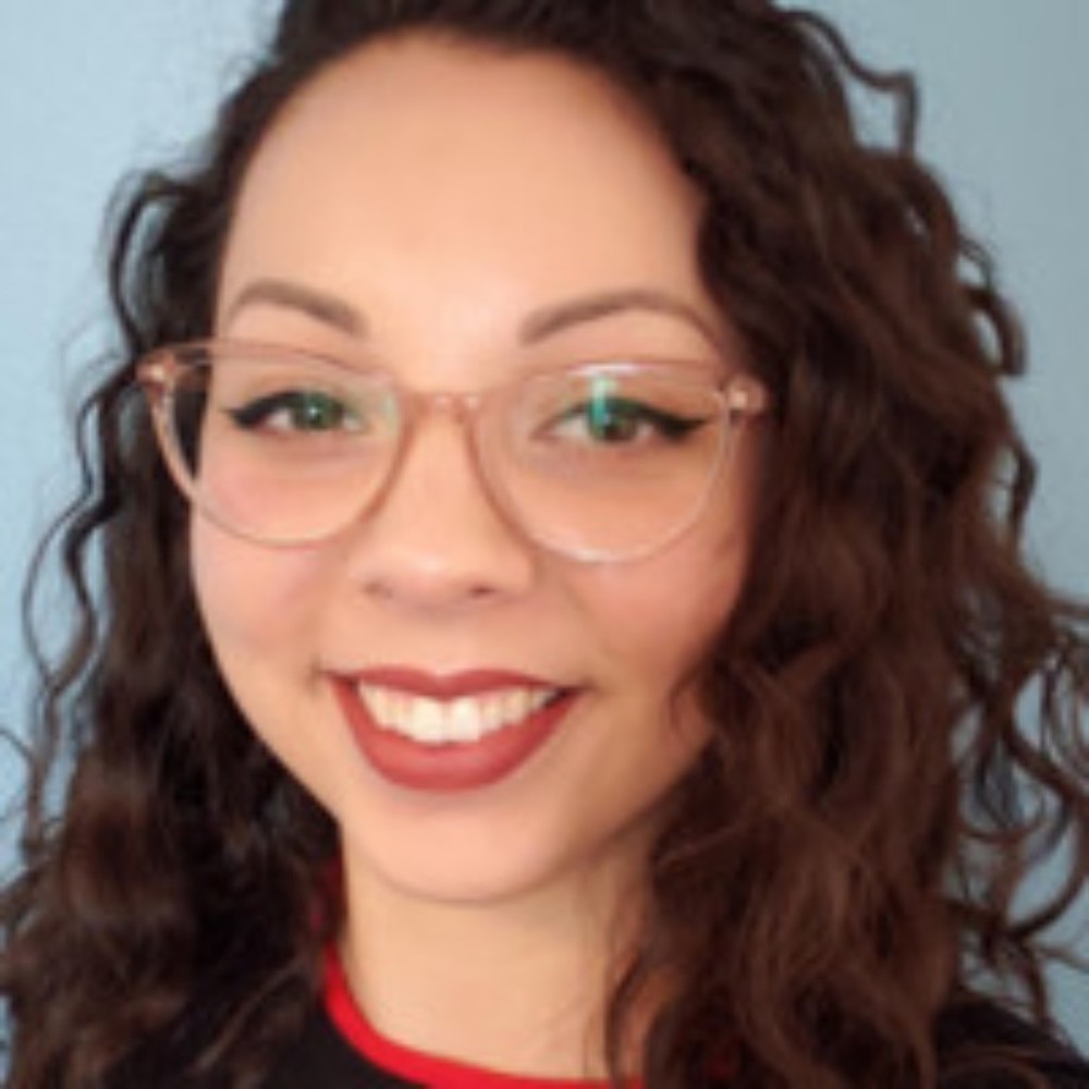 Meet your Posher, Anissa